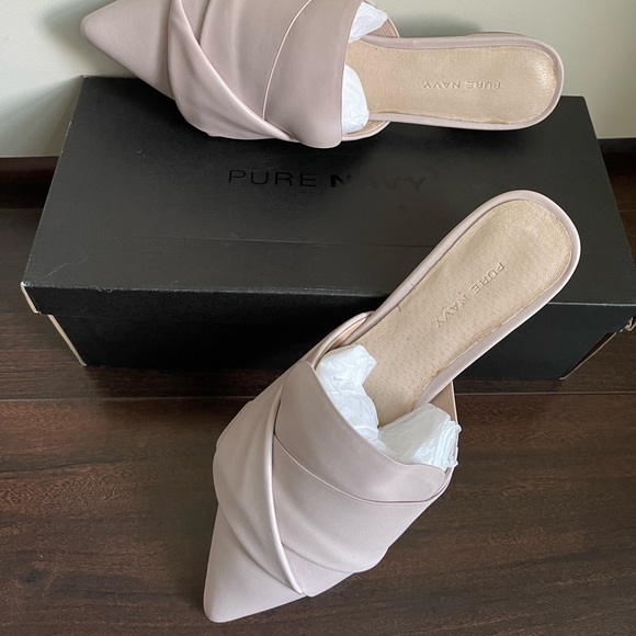 NIB Pure Navy Grace Mules - Picture 4 of 6